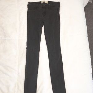 Women’s black Hollister jeans size 0L